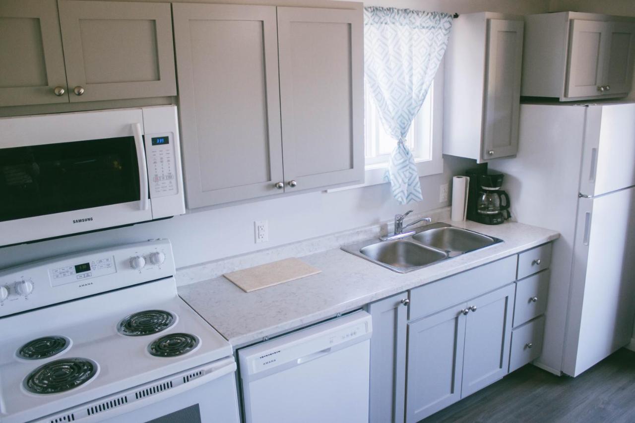Hidden Acres Cottages Cavendish Bagian luar foto