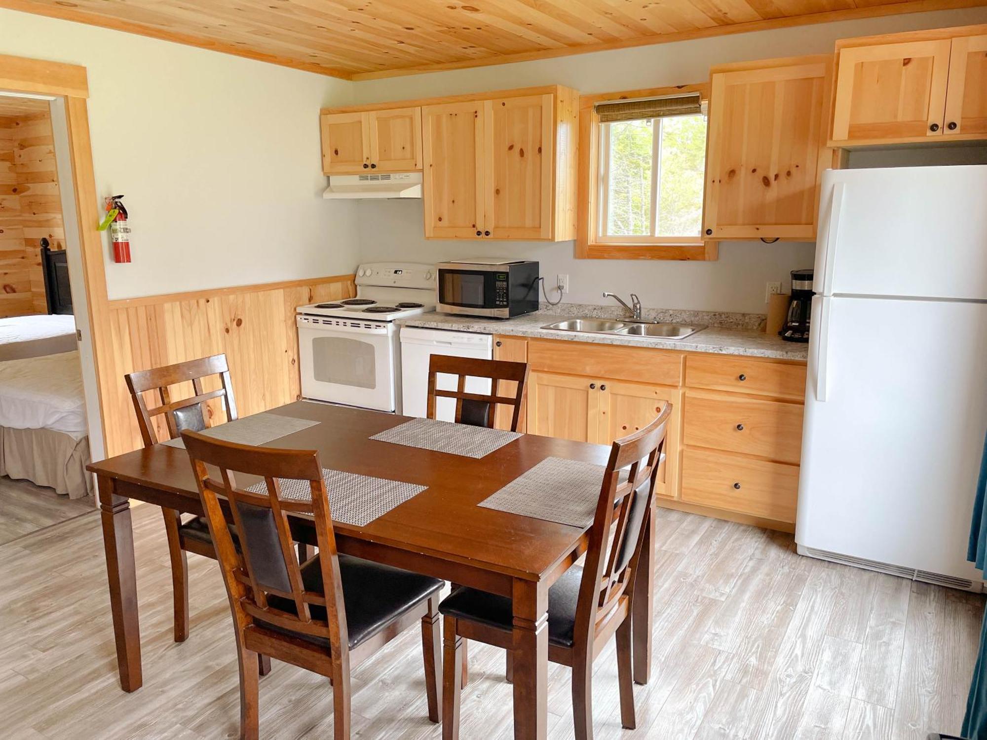 Hidden Acres Cottages Cavendish Bagian luar foto
