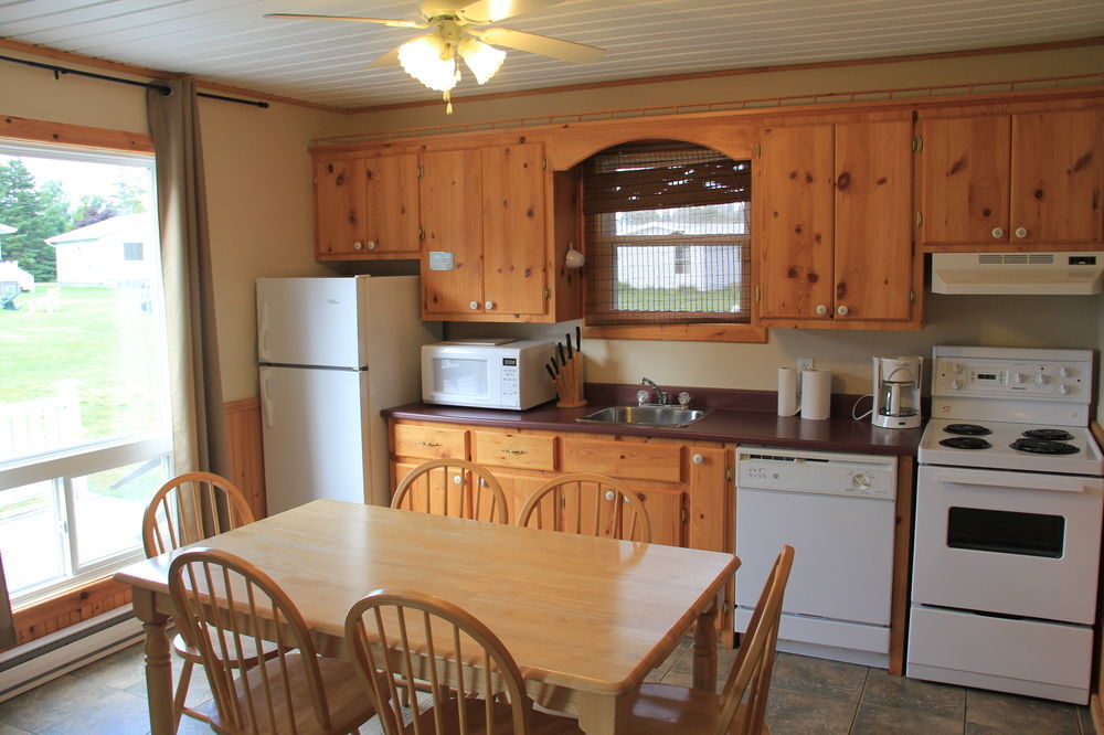 Hidden Acres Cottages Cavendish Bagian luar foto