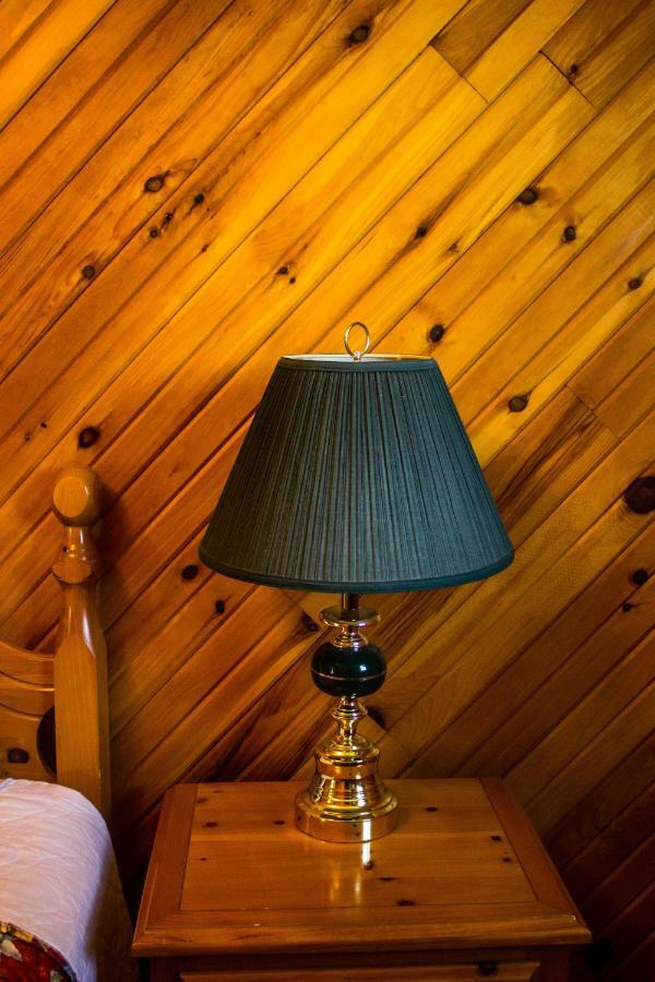 Hidden Acres Cottages Cavendish Bagian luar foto